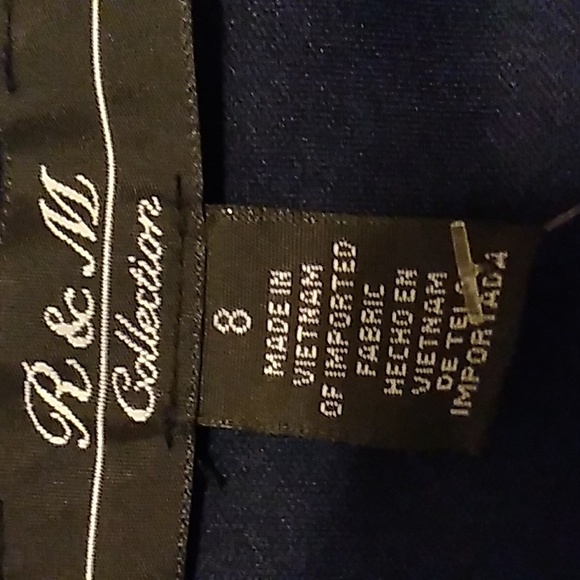 R&M Collection. New navy blue laced lined dress with tiny sparkles. Size: 8 - Picture 10 of 10